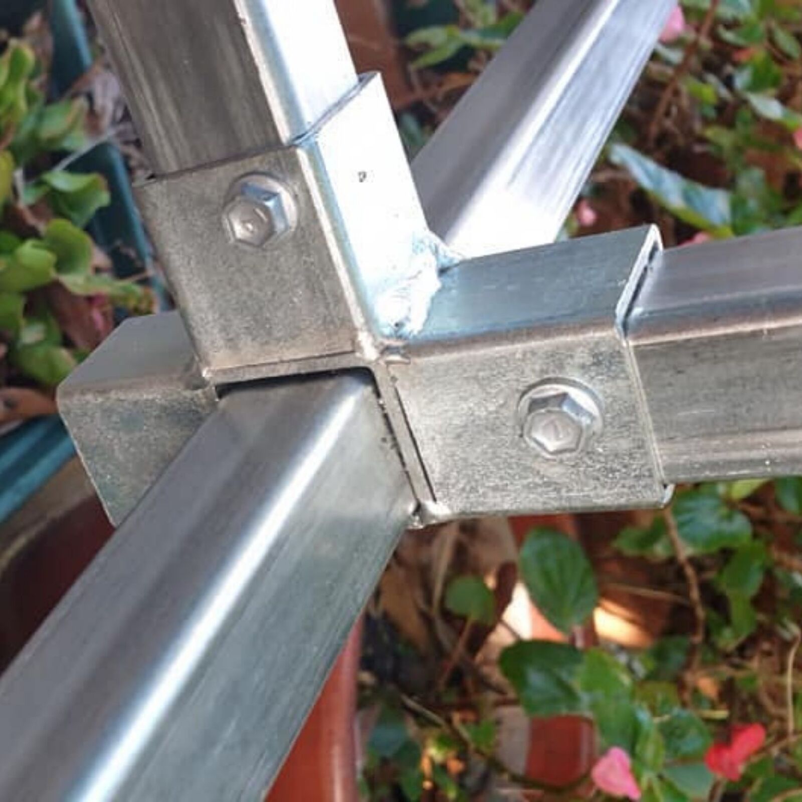 AJ4 Aviary Frame Trailer Pipe DIY AU Details about   1x STEEL CONNECTOR JOINERS 25mm SQUARE 